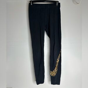 Nike Tight Fit Leggings Women’s Small Black Gym Leopard Swish.
